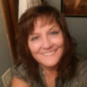 Meet your Posher, Lenora